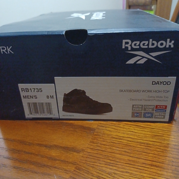Reebok Work High-top Shoes - Picture 5 of 5